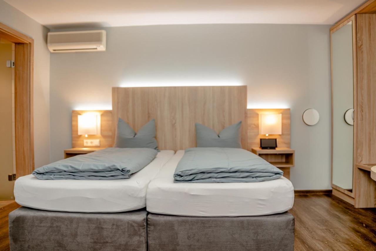 Hotel Herbers Südbrookmerland エクステリア 写真