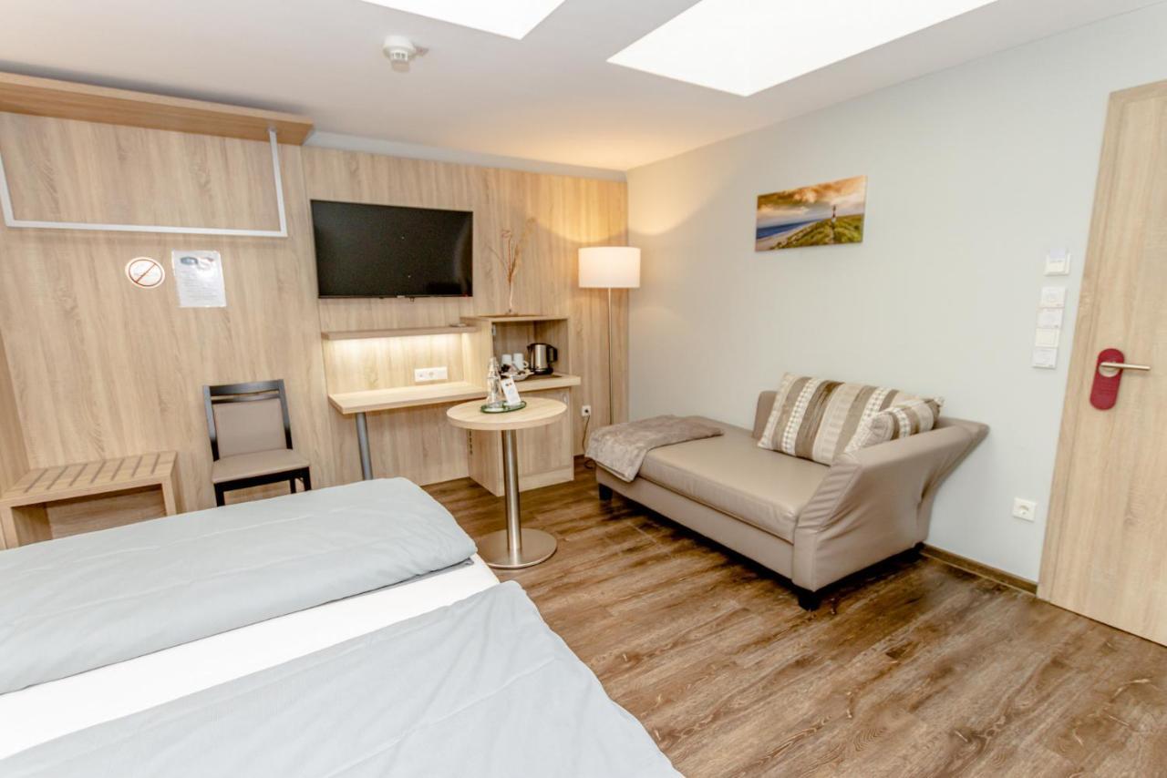 Hotel Herbers Südbrookmerland エクステリア 写真