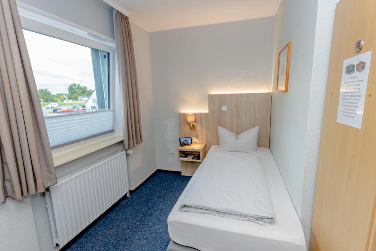 Hotel Herbers Südbrookmerland エクステリア 写真