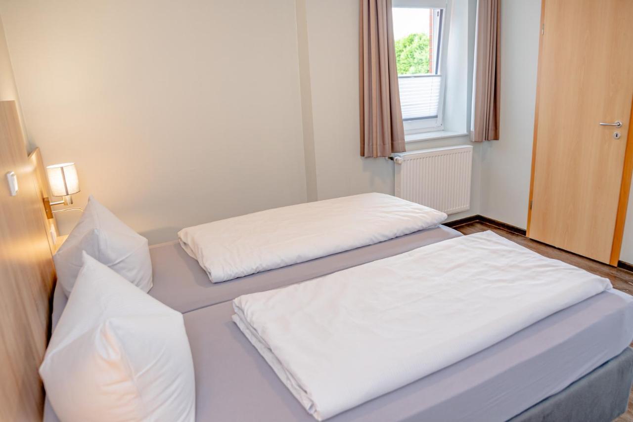 Hotel Herbers Südbrookmerland エクステリア 写真