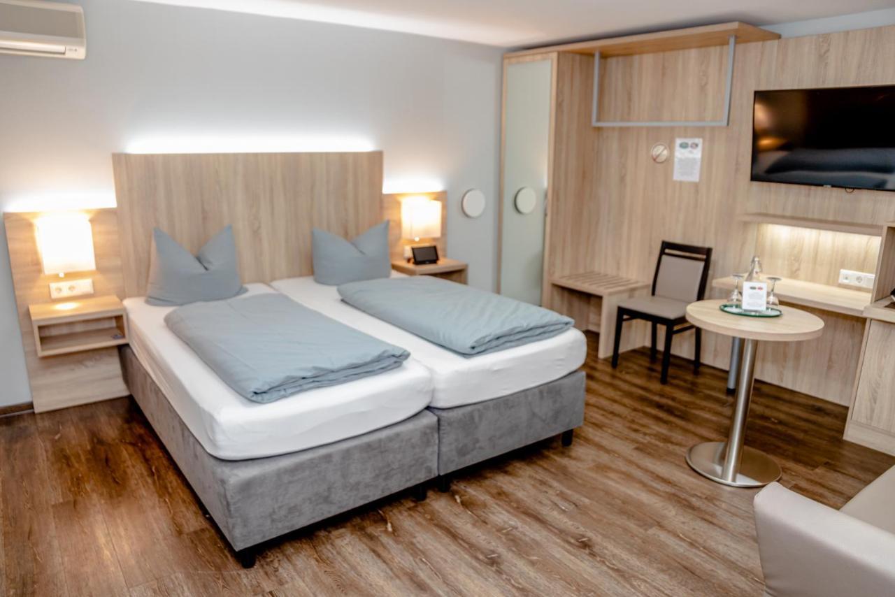 Hotel Herbers Südbrookmerland エクステリア 写真