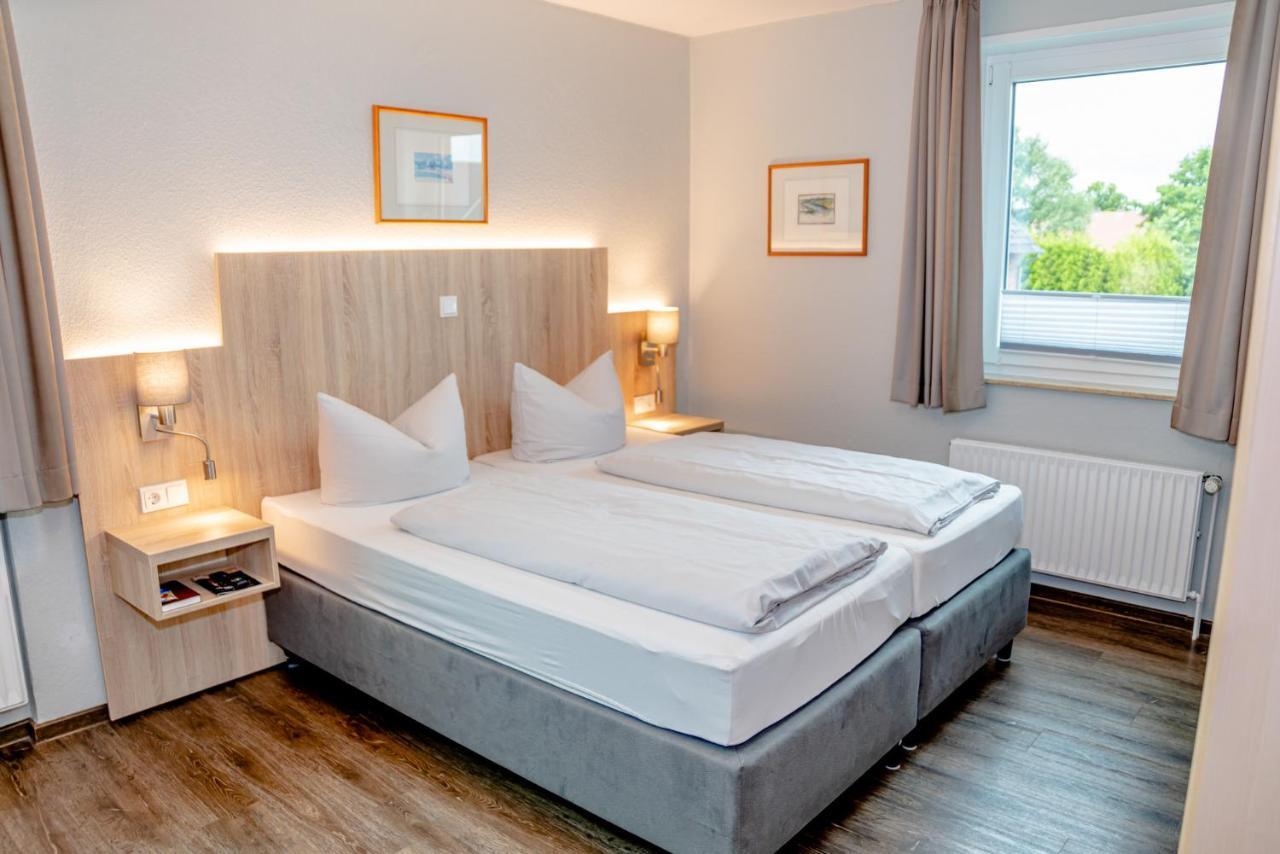 Hotel Herbers Südbrookmerland エクステリア 写真