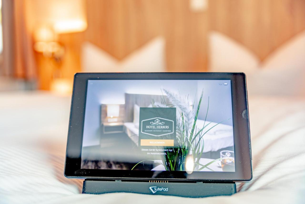 Hotel Herbers Südbrookmerland エクステリア 写真