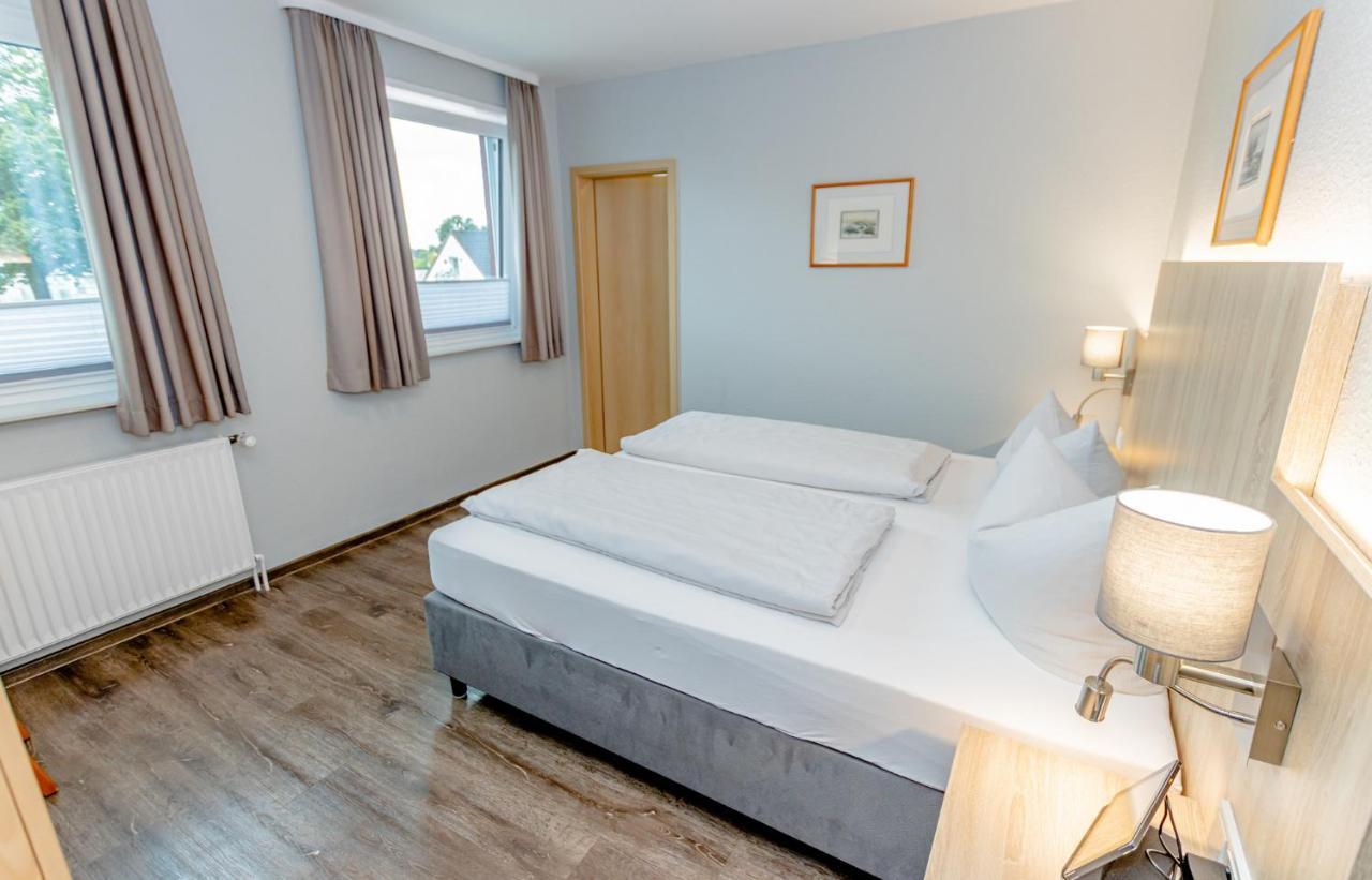 Hotel Herbers Südbrookmerland エクステリア 写真